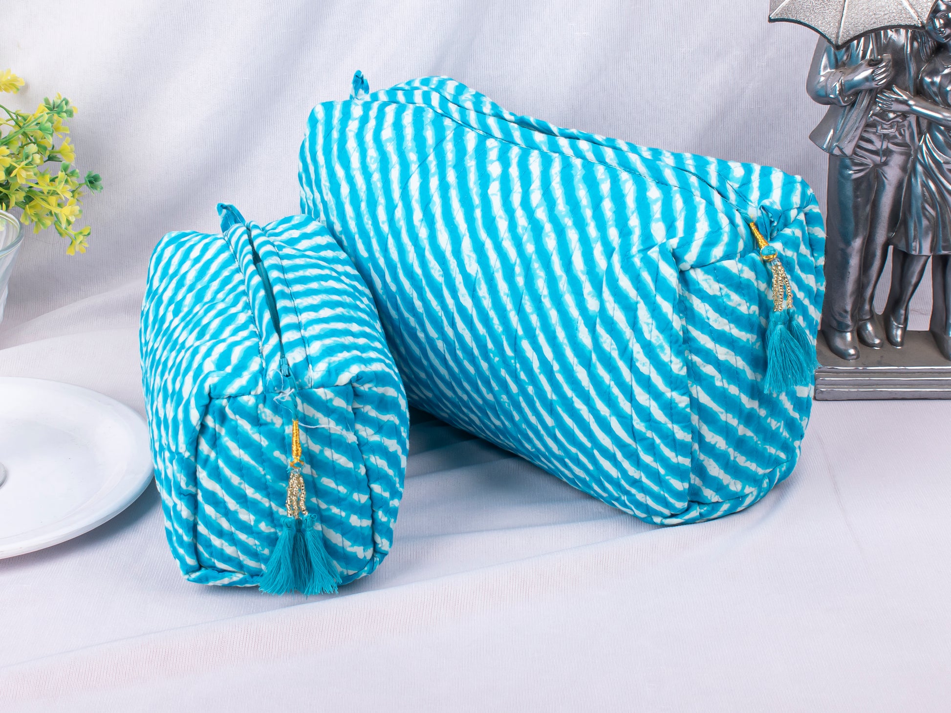 Set Of 3 Cosmetic Bags, Lightweight and Waterproof Wash Bags, Set Of 3 Makeup Bags, Pure Cotton Bags, Eco-friendly Cotton Bags