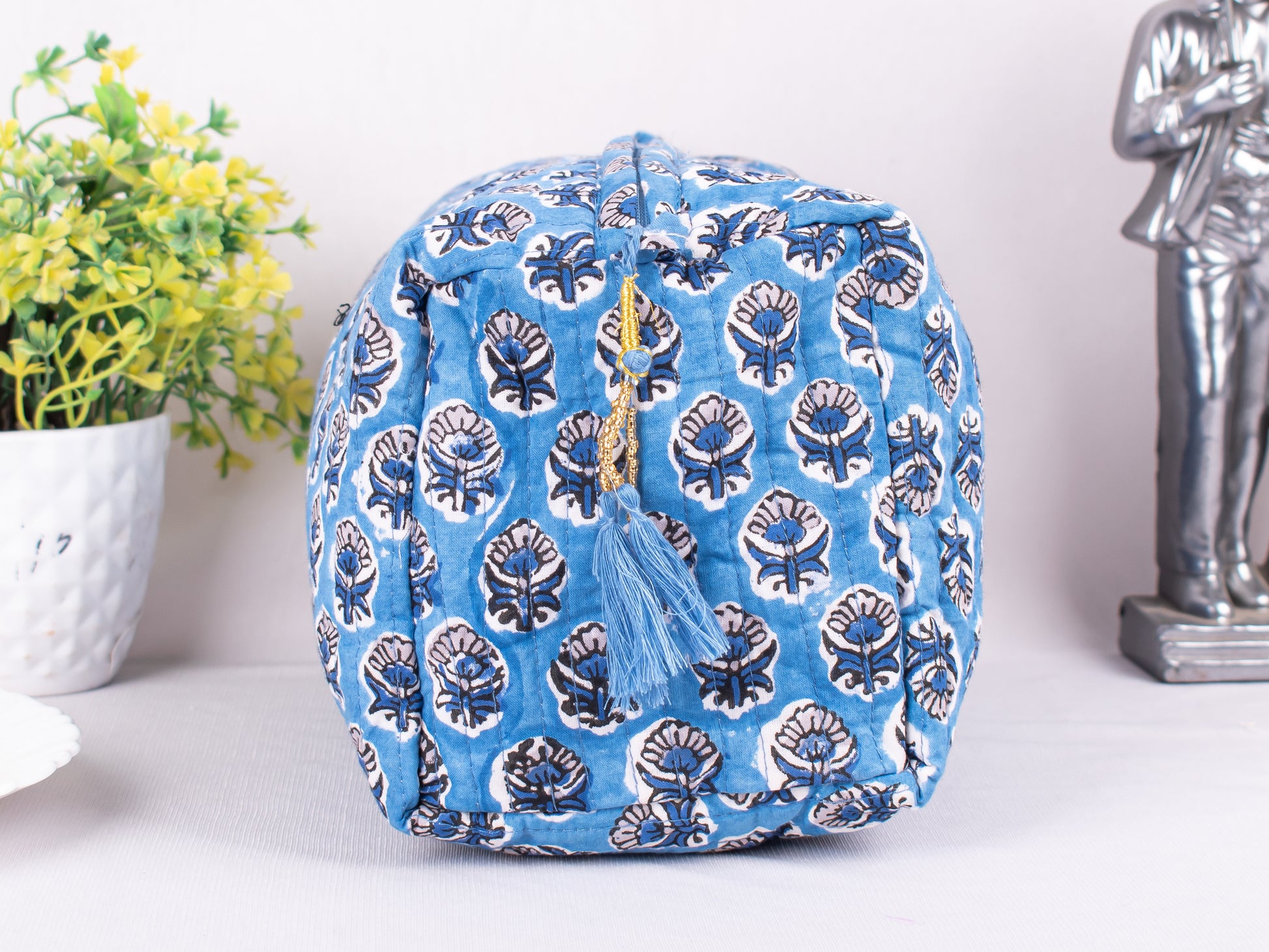 Set of 3 Printed Cotton Fabric Pouches, Floral Cosmetic Pouches, Women Beauty Case Pouch,  Zipper Pouch Bags, Eco-Friendly Cotton Bags