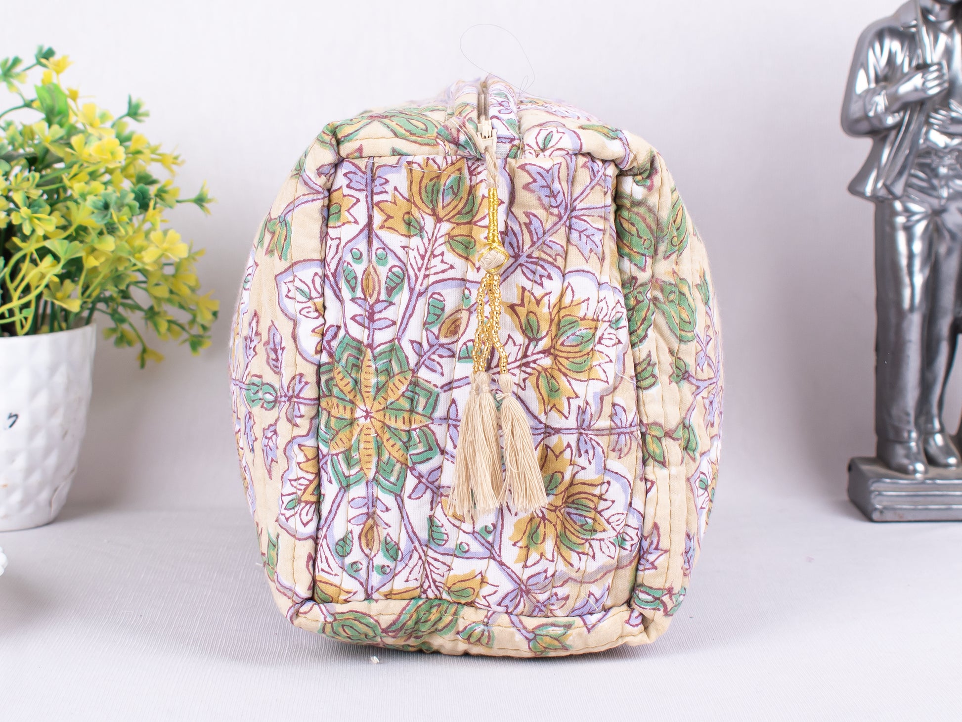 Set of 3 Cotton Makeup Bags, Quilted Toiletry Bags, Cotton Women Beauty Bags, Traveling Bags, Lightweight  Zipper Pouch Bag