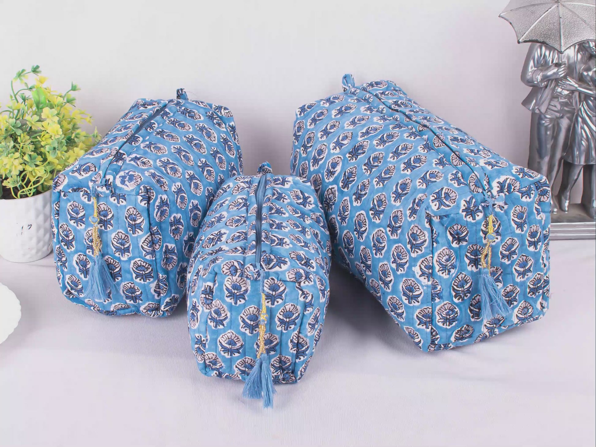 Set of 3 Printed Cotton Fabric Pouches, Floral Cosmetic Pouches, Women Beauty Case Pouch,  Zipper Pouch Bags, Eco-Friendly Cotton Bags